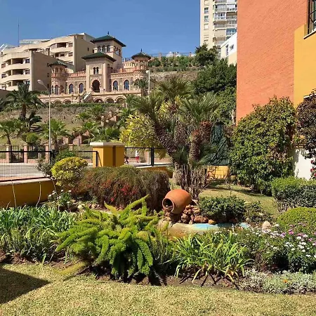 Bajo Junto A La Playa Con Jardin Privado Lejlighed *