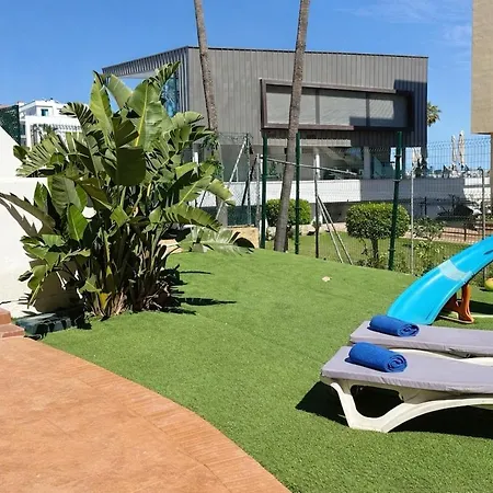Lejlighed Bajo Junto A La Playa Con Jardin Privado